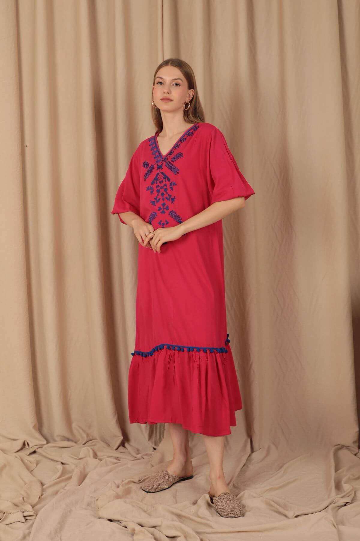 Gandora Brodée Avec Pompons Pour Femmes, Rose