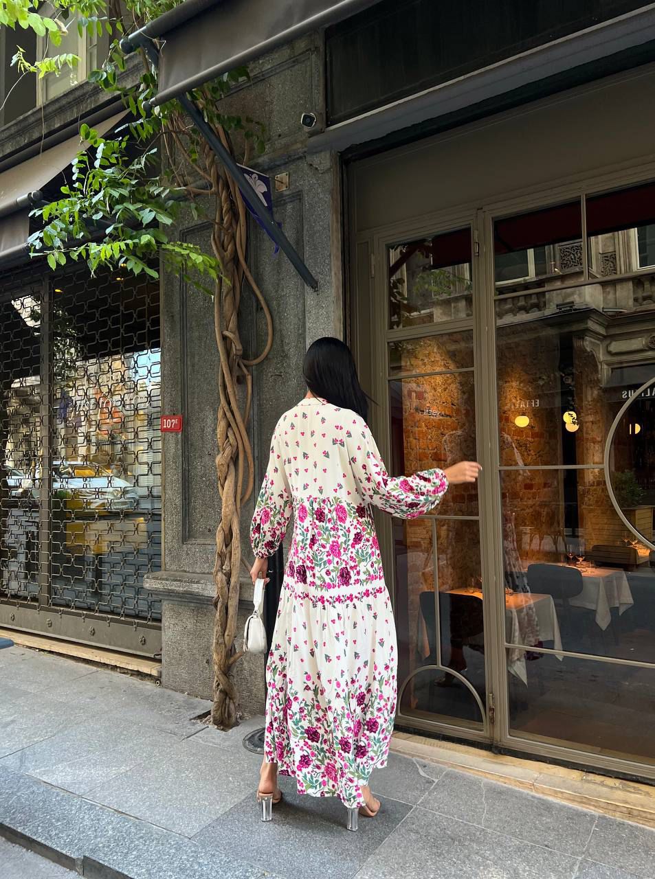 Robe longue pour femmes imprimé floral rose vibrant