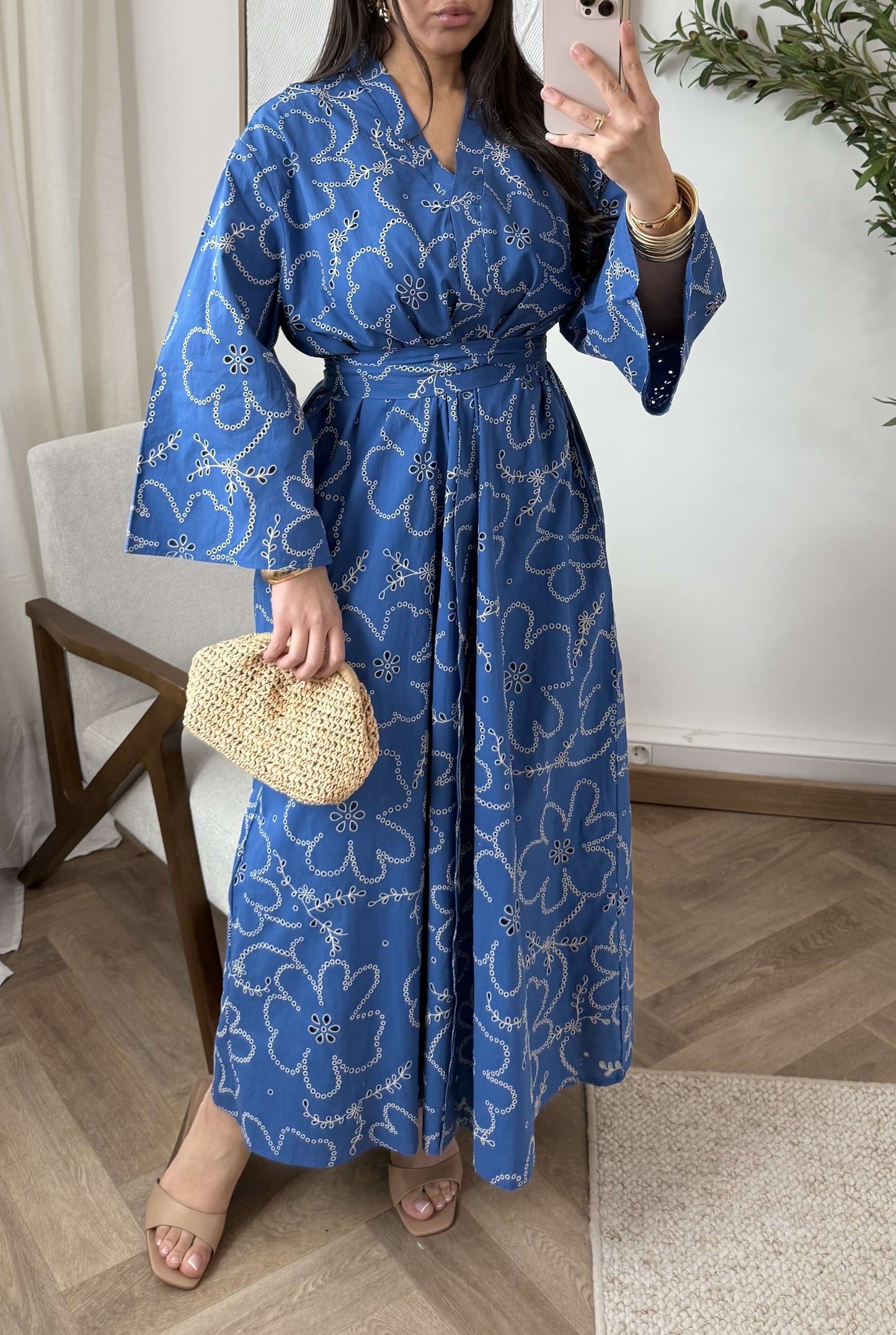 Robe Broderie florale avec ceinture Bleu