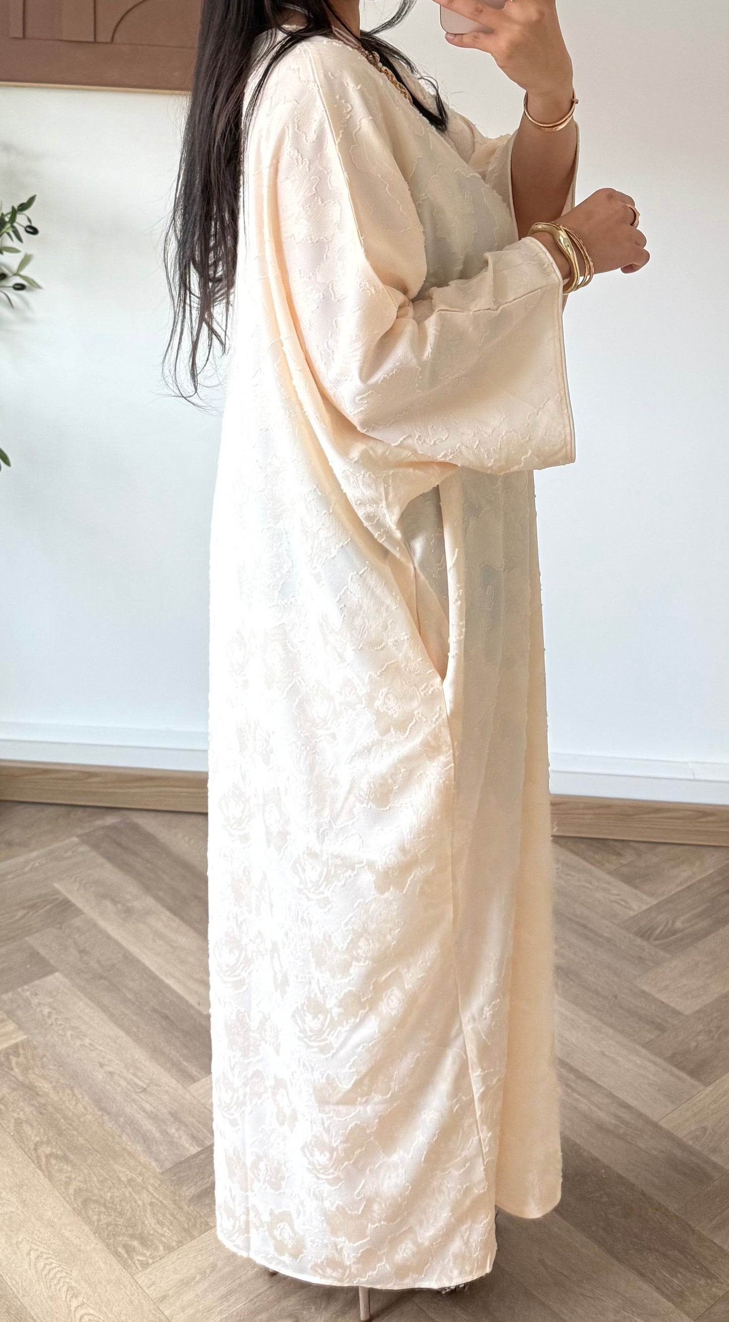 Robe large col V broderie nuageux Beige