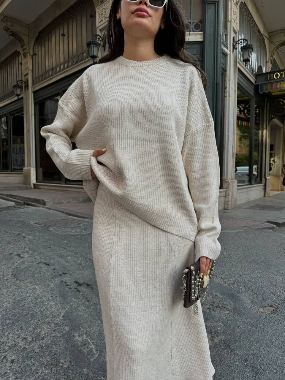 Ensemble pull et jupe midi en maille côtelée pour femmes - Beige