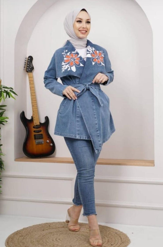 Veste en Denim avec Motifs Floraux  sur le col