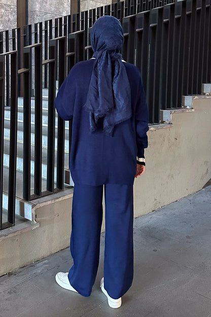 Ensemble Oversize : Cardigan à Boutons et Pantalon Bleu marine Fluide pour Femmes (Tailles S à L)